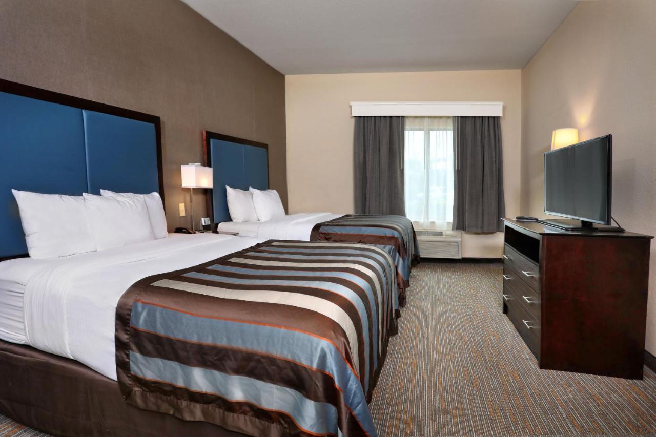 Suite with Two Queen Beds - Non-Smoking,1278883219:JPEG