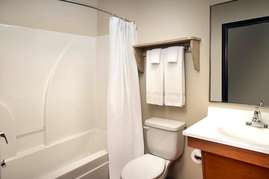 Double Room with Two Double Beds - Non-Smoking,1596094481:JPEG