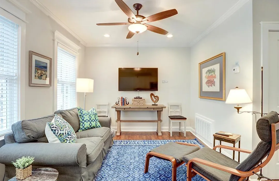 Liberty Carriage House-1