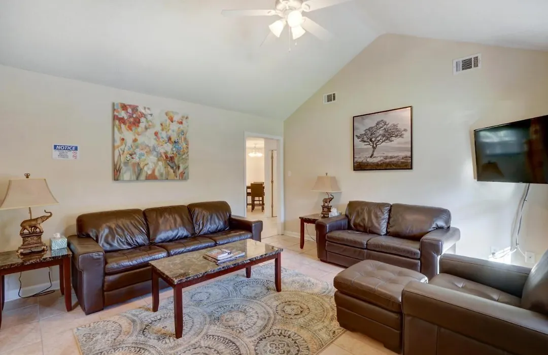 Pooler Travelers Retreat II - Entire House --1