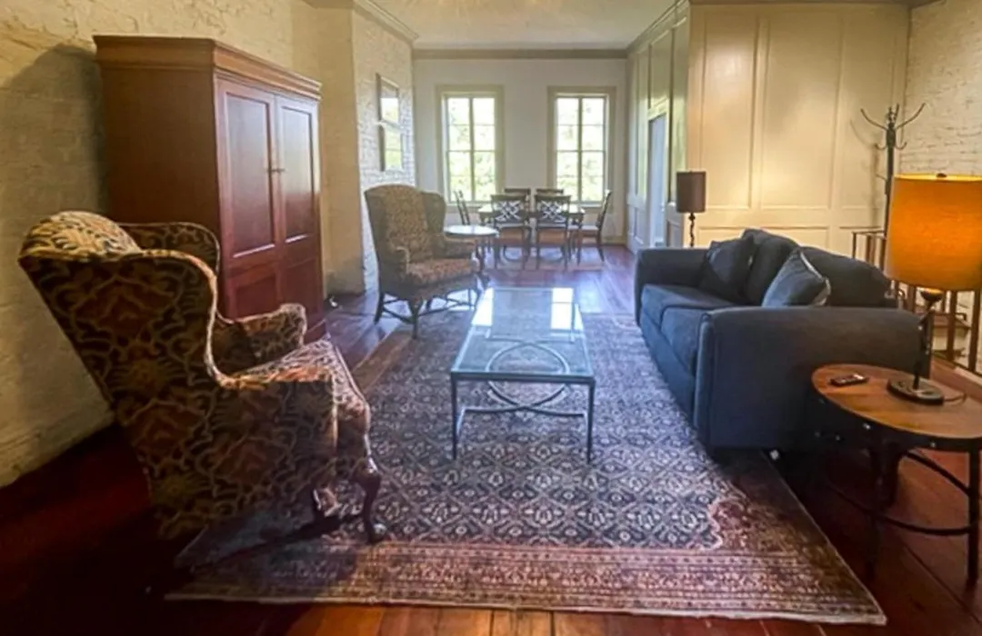 Gordon Street Retreat-1