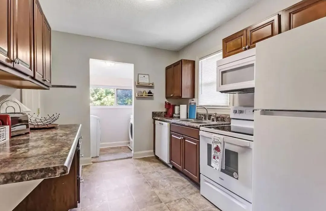 Luxury Historic Charm 1 Mile To Forsyth Park-1