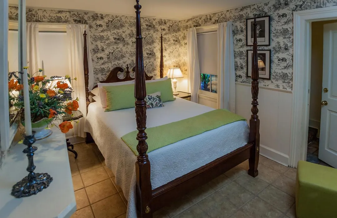 Catherine Ward House Inn-1