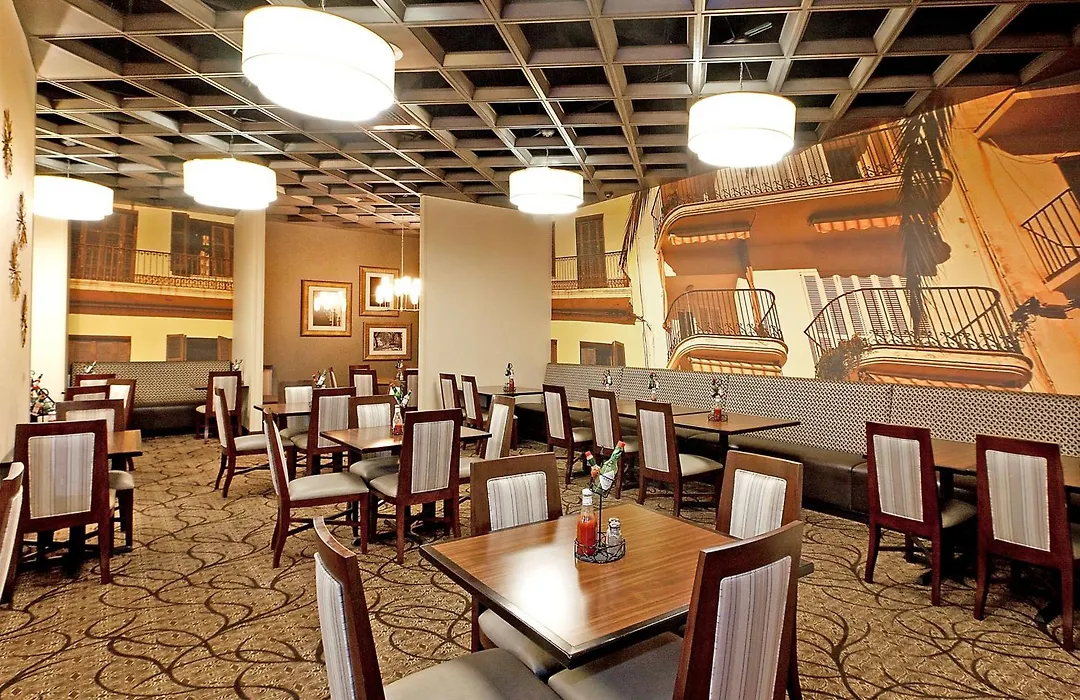 Embassy Suites Savannah Airport-1