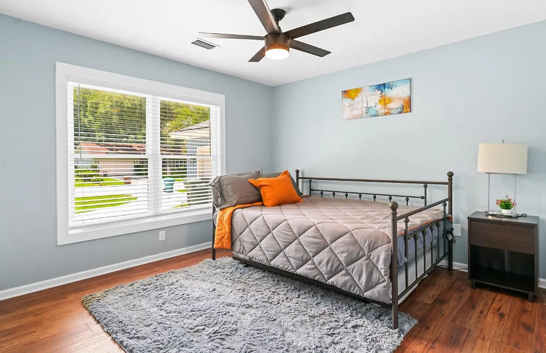 New Hidden Gem 4Br+Bonus Retreat Sav Downtwn/Tybee-1