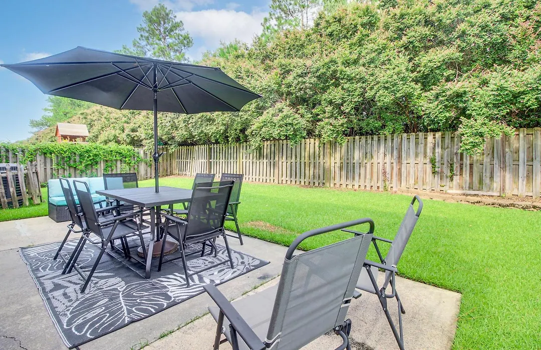 Spacious Pooler Home W/ Family-Friendly Perks-1