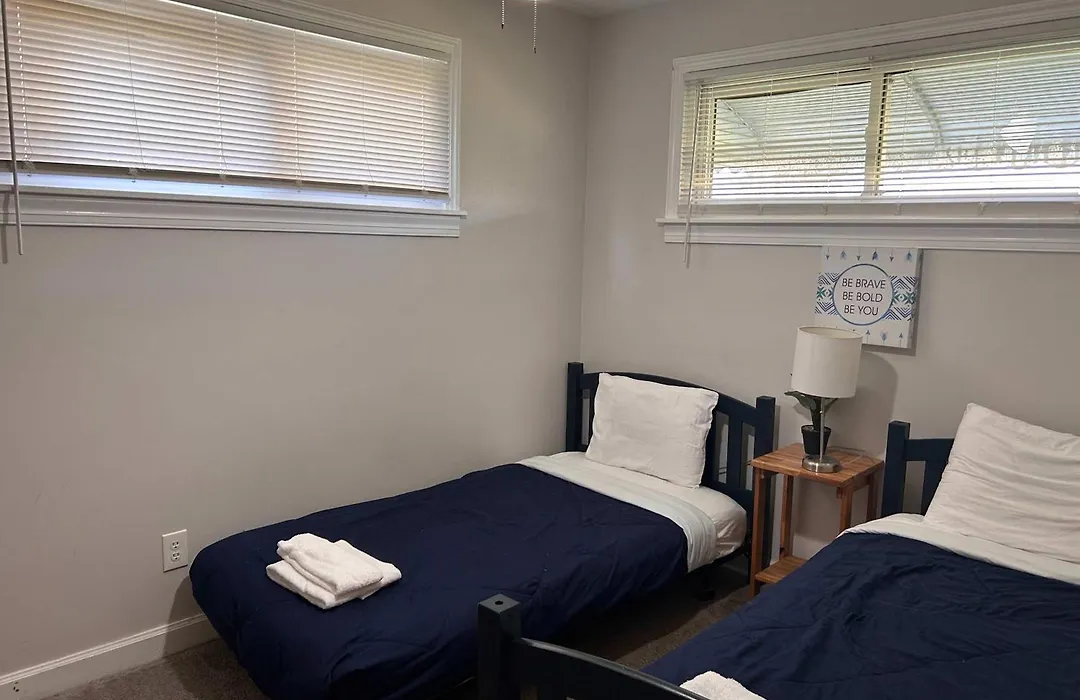 Garden City Delight-Less Than 5 Miles From Downtown!-1