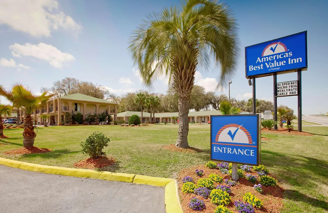 Americas Best Value Inn-Savannah-1