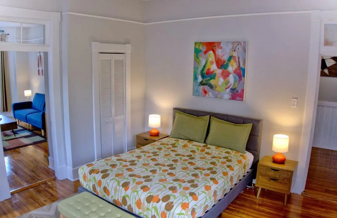 Beautiful Brick 2 Bedroom Home-1