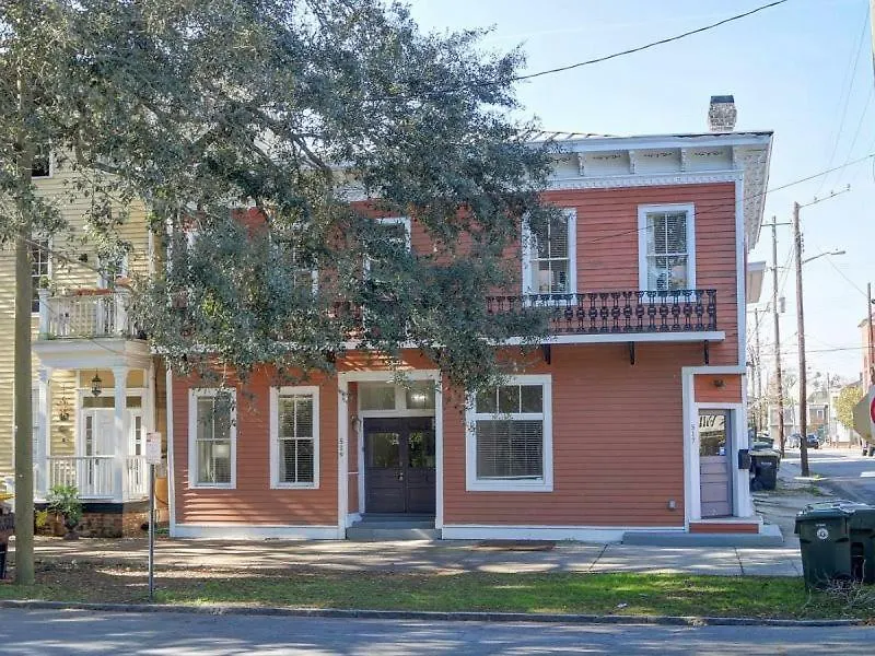 Gallery Stays - Parkside Manor-1