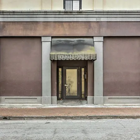 Bright Savannah Loft In Historic District!-2