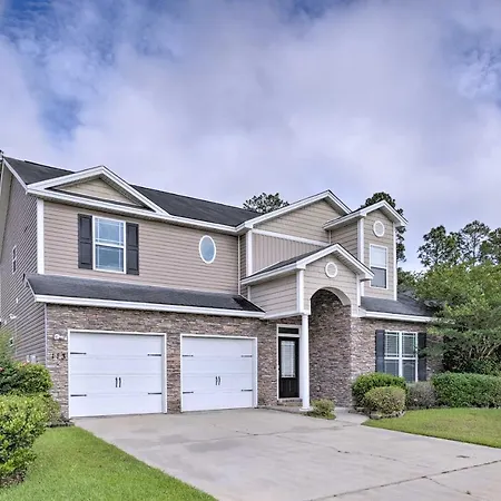 Spacious Pooler Home W/ Family-Friendly Perks-3