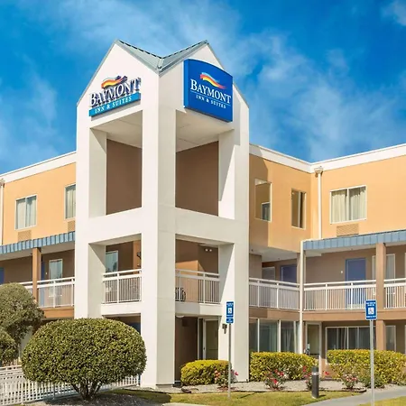 Baymont By Wyndham Savannah Midtown-3