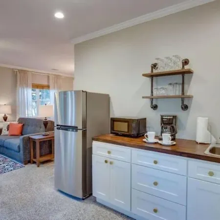 Studio With Gazebo-Swanky Savannah Style-2