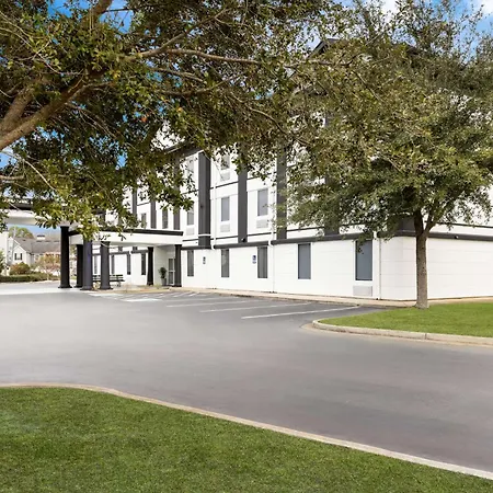 Sonesta Essential Savannah-3