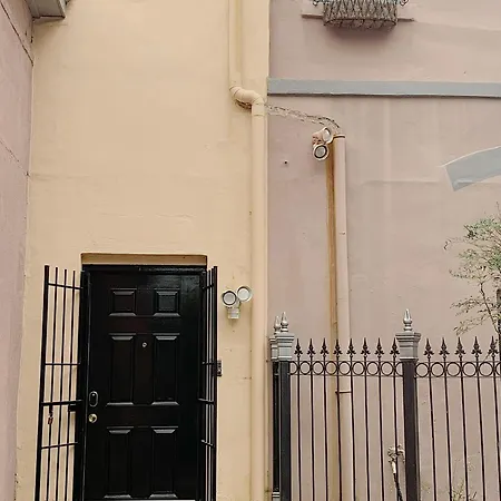 Historic Garden Studio, Steps From Pulaski Square-2