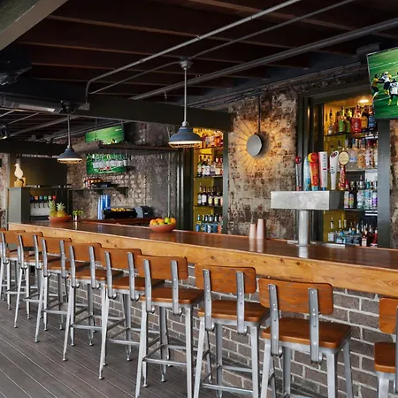 River Street Inn (Adults Only)-3