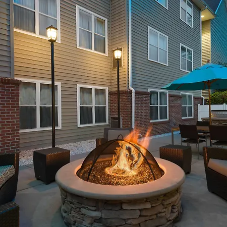 Residence Inn Savannah Midtown-3
