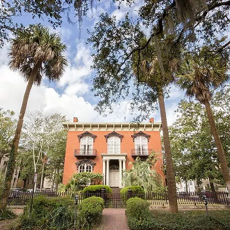 Southern Belle Carriage House-3