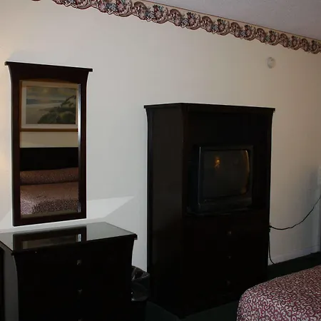 Relax Inn Savannah-2