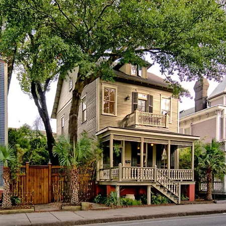 The Jepson Estate On Forsyth Park!-3