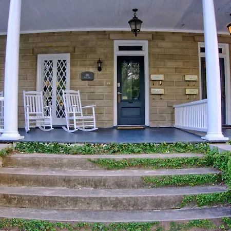 Beautiful 6 Bed, 5 Bath Historic Savannah Home-2