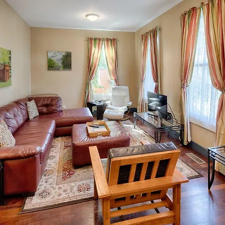Savannah Drawing Room-2