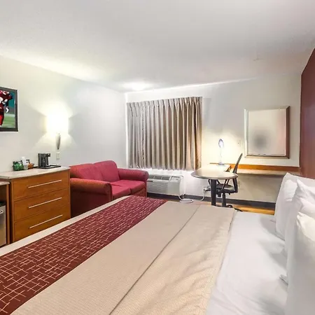 Red Roof Inn & Suites Savannah Gateway-2