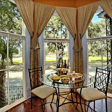 Huge Victorian Beauty Overlooking Forsyth Park-3