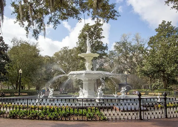 Southern Belle Garden Savannah