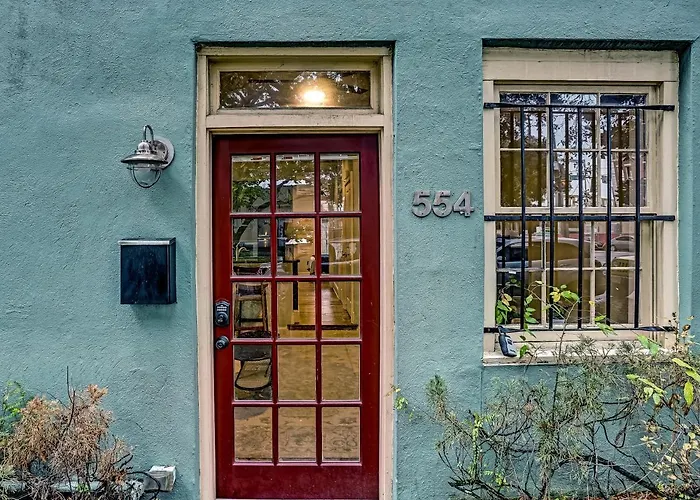 Villa Corner Store Retreat Savannah