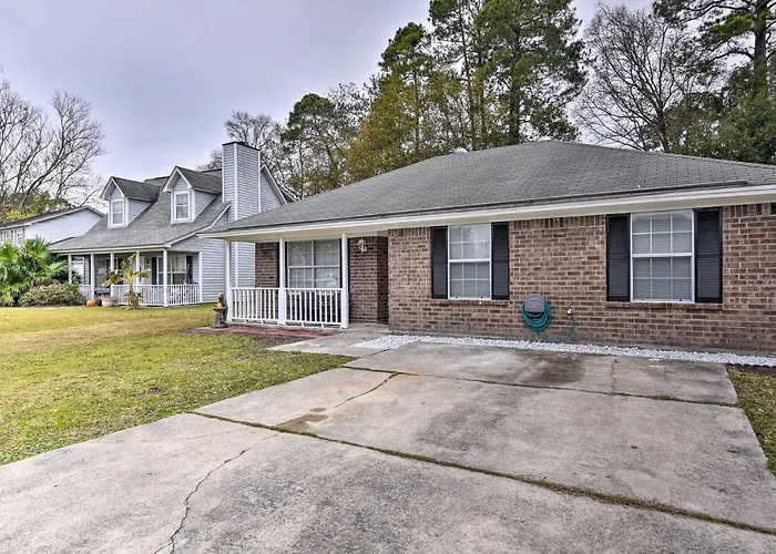 Savannah Home About 9 Mi To Historic District