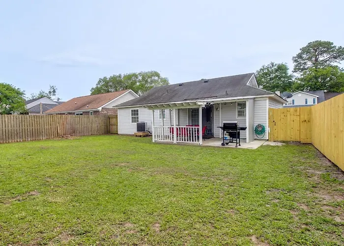 Savannah Vacation Rental About 8 Mi To River Street!