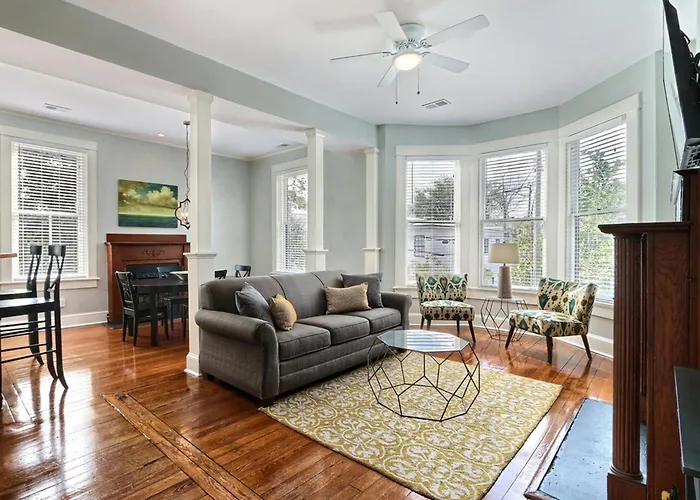 Lafayette Row Unit 2 Apartment Savannah
