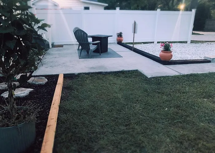 Secluded Cottage Mins To Downtown Savannah