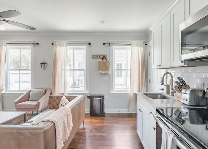 Liberty Estate In The Heart Of Savannah