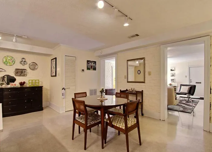 Hip Savannah Pad