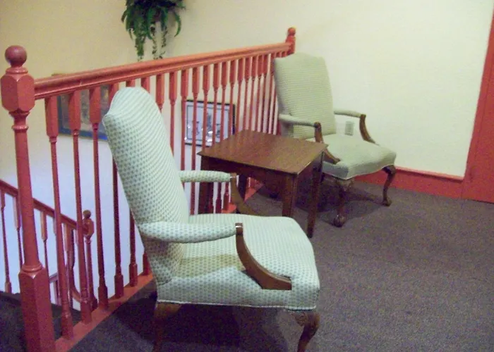 Days Inn By Wyndham Savannah Airport