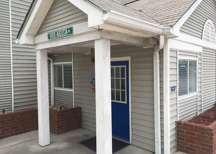 Intown Suites Extended Stay Savannah Ga