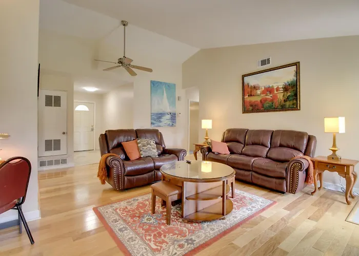 Savannah Escape About 11 Mi To Historic District!