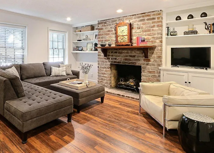 Isaac Laroche Garden Apartment Savannah