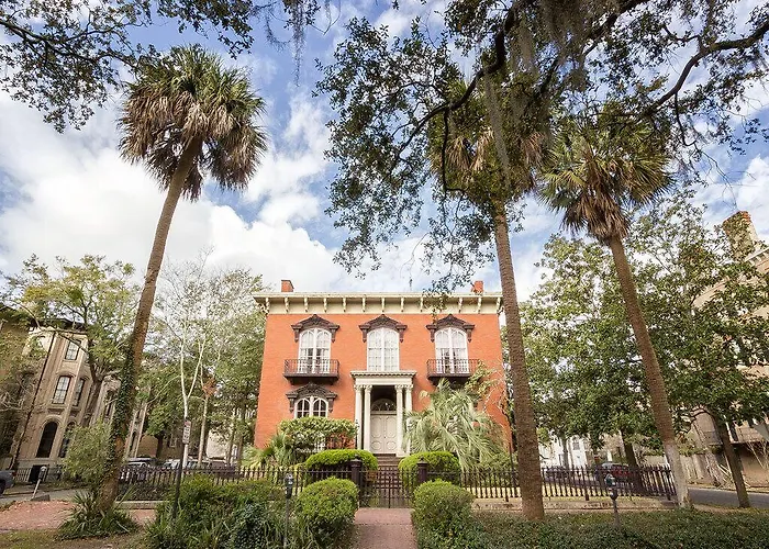 Haustierfreundliches Southern Belle Carriage House Savannah