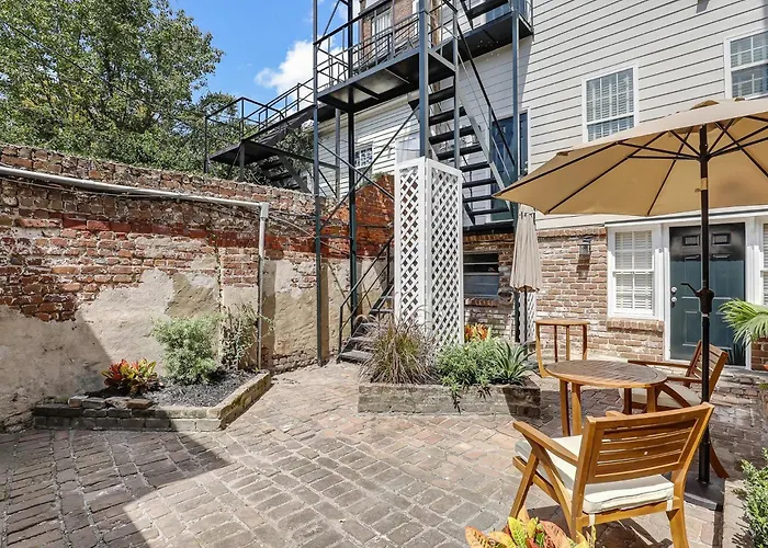 Gordon Inn Live Oak Savannah