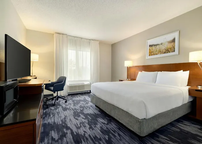 Fairfield Inn & Suites Savannah I-95 South
