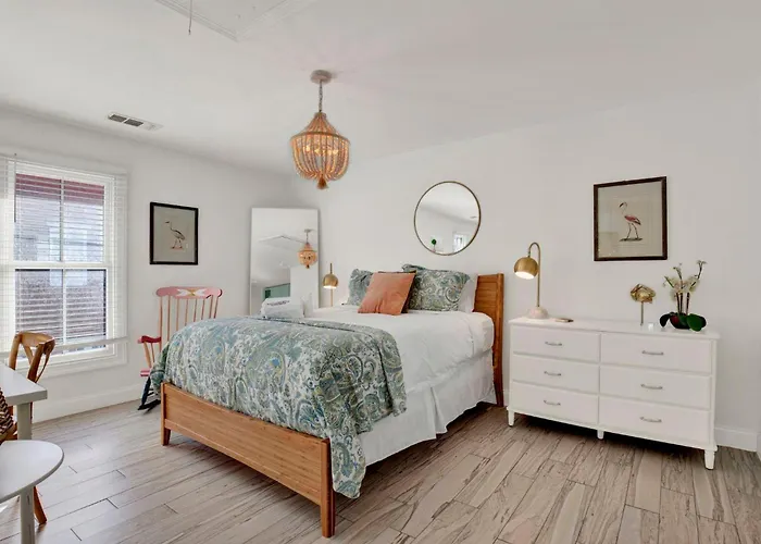 Crawford Carriage House