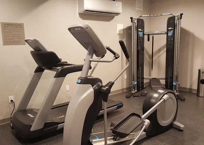 Boutique Country Inn & Suites By Radisson, Savannah Midtown, Ga